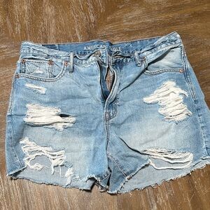 American Eagle 90s Boyfriend Jean Shorts